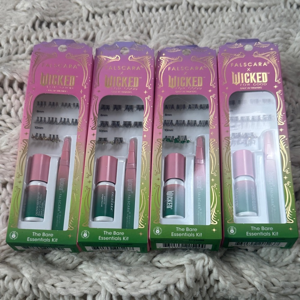 Wicked The Bare Essentials Falscara Kits